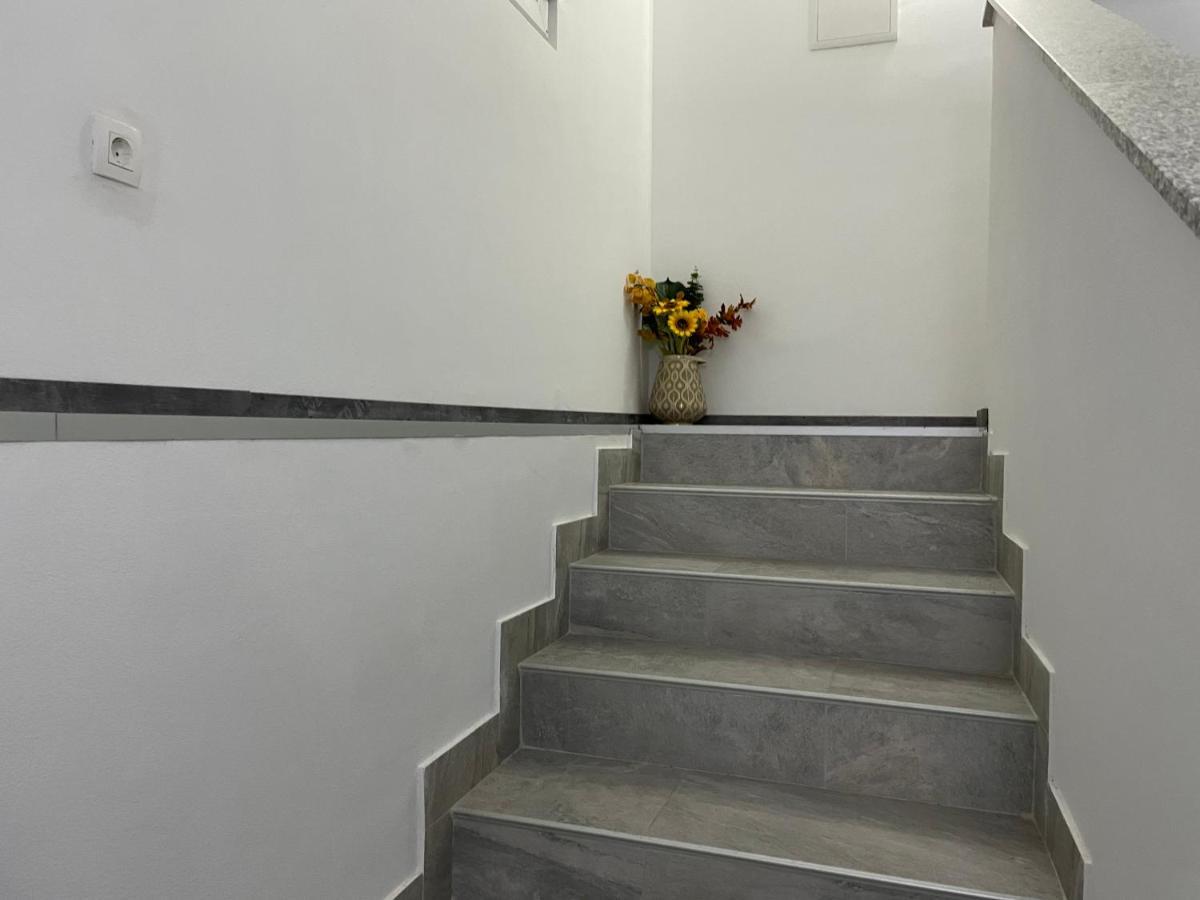 Villa Mira ***** Pinezici  Luaran gambar