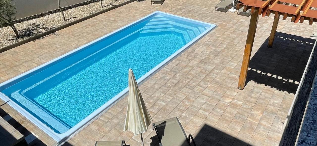 Villa Mira ***** Pinezici  Luaran gambar
